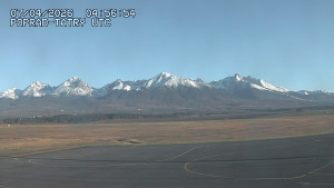 Letiště Poprad-Tatry - Panorama Výsokých Tater - 7.4.2026 v 07:00 Letiště Poprad-Tatry - Panorama Výsokých Tater - 7.4.2026 v 07:00