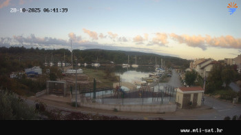 Snímek    28.10.2025 v 06:45