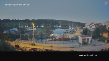 Snímek    4.11.2025 v 06:15