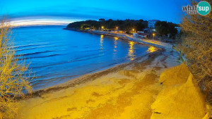 Murter - Pláž Slanica - 6.12.2025 v 17:00 Murter - Pláž Slanica - 6.12.2025 v 17:00