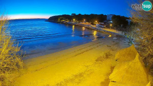 Murter - Pláž Slanica - 27.12.2025 v 17:15 Murter - Pláž Slanica - 27.12.2025 v 17:15