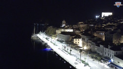 Nábřeží a město