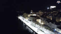 Nábřeží a město