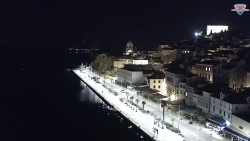 Nábřeží a město