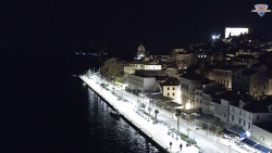 Nábřeží a město