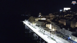 Nábřeží a město