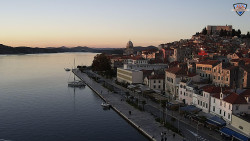 Nábřeží a město