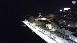 Nábřeží a město