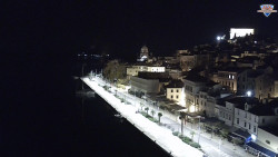 Nábřeží a město