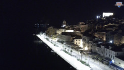 Nábřeží a město