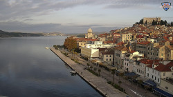 Nábřeží a město