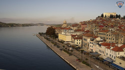 Nábřeží a město