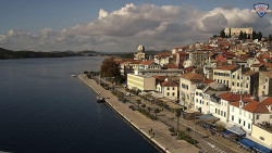 Nábřeží a město