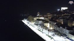 Nábřeží a město