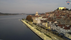 Nábřeží a město