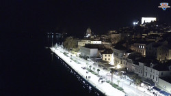 Nábřeží a město