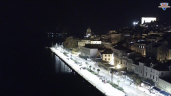 Nábřeží a město