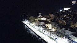 Nábřeží a město