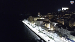 Nábřeží a město