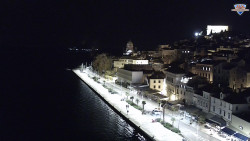 Nábřeží a město