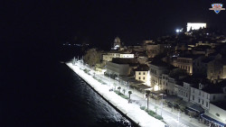 Nábřeží a město