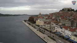 Nábřeží a město