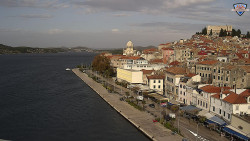 Nábřeží a město