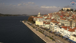 Nábřeží a město