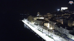 Nábřeží a město