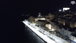 Nábřeží a město