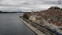 Nábřeží a město