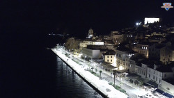 Nábřeží a město