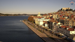 Nábřeží a město