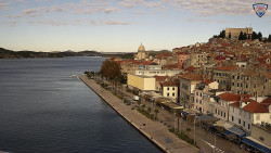 Nábřeží a město