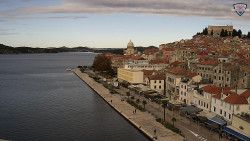 Nábřeží a město