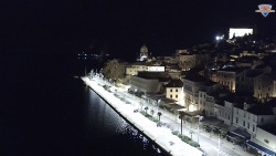 Nábřeží a město