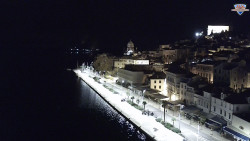 Nábřeží a město