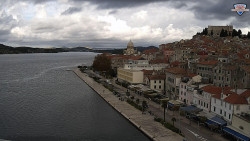 Nábřeží a město