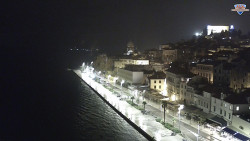 Nábřeží a město