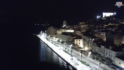 Nábřeží a město