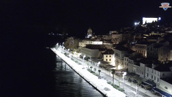 Nábřeží a město