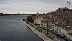 Nábřeží a město