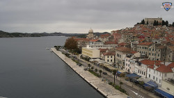 Nábřeží a město