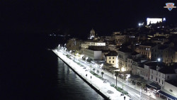 Nábřeží a město