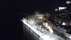 Nábřeží a město