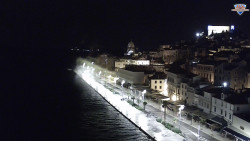 Nábřeží a město