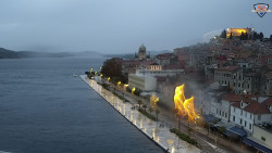 Nábřeží a město