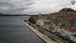 Nábřeží a město