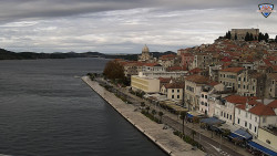 Nábřeží a město