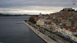 Nábřeží a město